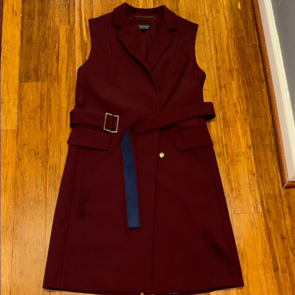 Women’s Size 2 Elegant Burgundy Long Sleeveless Vest